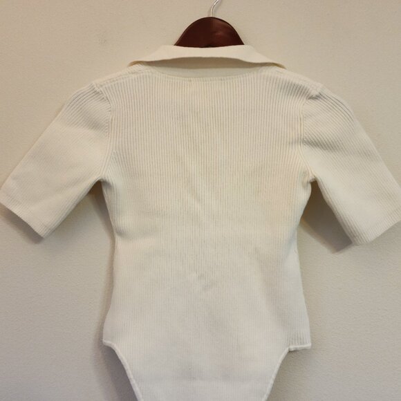 Bare by Charlie Holiday Long Sleeve Rib Knit Bodysuit Coconut Size S Bodysuit - Picture 9 of 16